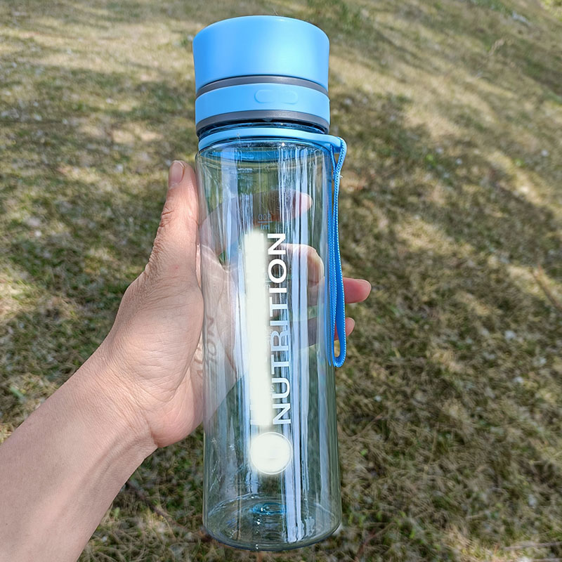 Garrafa de água para caminhada - Nutrition Fitness Equipment avaliação e preço
