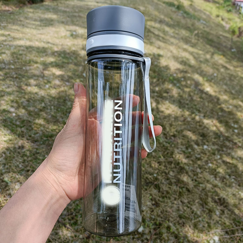 Garrafa de água para caminhada - Nutrition Fitness Equipment avaliação e preço